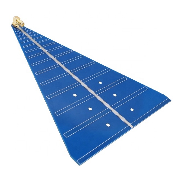 Planner 2025 Broadband Wideband Directional 800M-6G UWB WiFi Vivaldi Antenna for Female Connector IP67 Protection PCB Material