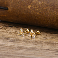 Boucles d'oreilles pour hommes en acier inoxydable ES-316 Géométrique Simple Plaqué Or Triangle Goutte Zircon Inspiré par Spring Creek Water