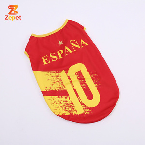 Sweat-shirt pour chien, T-shirt pour animal de compagnie, Vêtements de printemps et d'été, Vêtements pour chiot, Gilet doux, Motif d'équipe de football, Qualité supérieure, Imprimé moderne, Taille XS, Accessoires - Product Image 2