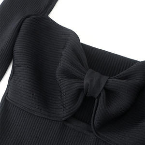 [متوفر] فستان نسائي فاخر من <span class=keywords><strong>ANNA</strong></span> Lusi بحمالات رفيعة سوداء وخصر فضفاض وظهر مكشوف مصنوع من الدنيم والقطن المحبوك - Product Image 3