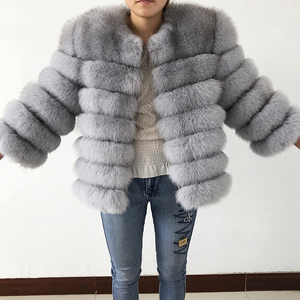 Veste d'hiver chaude en fourrure de renard naturelle Vêtements d'extérieur pour femmes Manteaux en fourrure véritable pour dames - Product Image 3