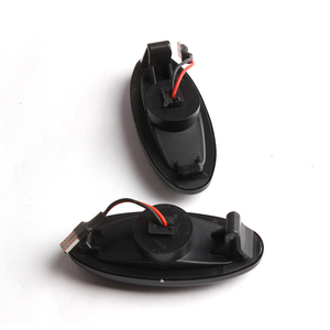 ไฟเลี้ยวข้างแบบไดนามิก LED 2 ชิ้น ADT เลนส์รมดำ สีเหลืองอำพัน ไฟเลี้ยวข้าง LED - Product Image 4