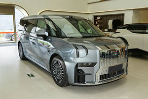 Cinese BEV New Energy Vehicle Zeekr 009 5 porte 7 posti MPV con gamma 740KM 422Ps EV auto <span class=keywords><strong>in</strong></span> vendita - Product Image 4