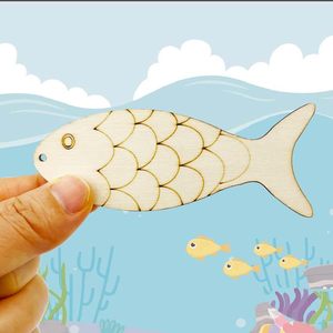 10 piezas/juego de adornos de madera huecos con forma de pez sin terminar <span class=keywords><strong>para</strong></span> manualidades DIY, decoraciones de fiesta, adornos de madera en blanco con forma de pez - Product Image 2