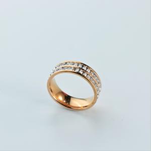 Anillos Clásicos Vefiery Eternity Band de Acero Inoxidable, Chapados en Oro de 18K, con Circonita, Hipoalergénicos, Resistentes al Deslustre, Impermeables, Anillos de Moda - Product Image 1