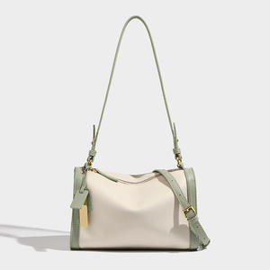2025 nuevo bolso a juego de color beige claro verde oscuro correa de hombro ajustable bolso de hombro de cuero versátil diario - Product Image 6