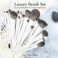 DailyQueen Set Kuas Makeup Mewah 19 Buah Warna Putih Berbahan Kayu, Bulu Sintetis Ultra-Lembut, Kuas Kipas, Rias Wajah Lengkap, Rias Mata, Custom