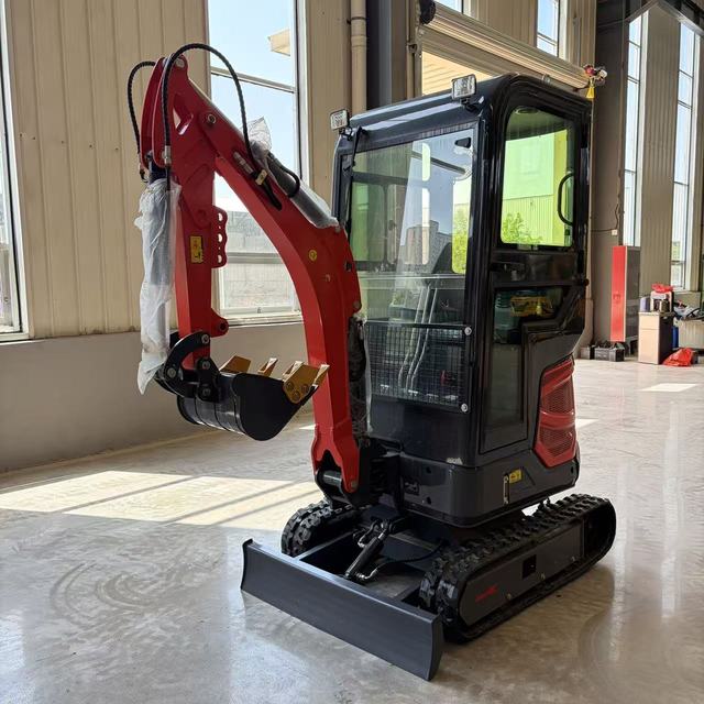 Factory DY Mini Excavator Trailer Crawler Type High Efficiency Engine Zero Turn Small Digger 0.025m Bucket 1700mm Digging