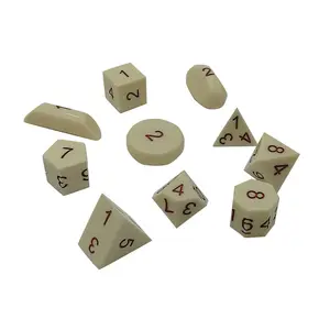 Custom Board Game Accessories Pieces Custom Multi-faceted Plastic Dice And Plastic Round Circle Board Game Accessories Tokens