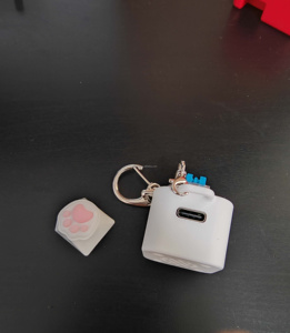 Nouvelle tendance LED son Miaow chat TYPE-C porte-clés Rechargeable chaton porte-clés électrique Anime porte-clés jouet pour la décompression amusante - Product Image 3