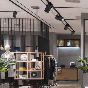 Luz LED Comercial para Riel Serie TL69 IP20, Temperatura de Color Múltiple, CRI 80, Ángulo de Haz 15-60°, Vida Útil de 50000 Horas - Product Image 6