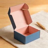 Boîtes à vêtements recyclables imprimées sur mesure |   Boîte d'expédition et de stockage en carton ondulé écologique pour vêtements