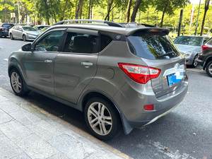 รถยนต์มือสอง Changan CS35 ปี 2015 เครื่องยนต์ 1.6 ลิตร เกียร์อัตโนมัติ 4 สปีด รถ SUV ขนาดกะทัดรัดจากจีน คุณภาพเชื่อถือได้ ประหยัดน้ำมัน เหมาะสำหรับการส่งออกไปไทย - Product Image 5