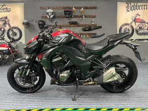 <span class=keywords><strong>Kawasaki</strong></span> Z1000 <span class=keywords><strong>R</strong></span> Edition - Moto da Strada ad Alte Prestazioni da 1000cc a 4 Cilindri, Ispirata alle Piste - Product Image 4