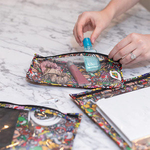 Organisateur de <span class=keywords><strong>voyage</strong></span> en PVC transparent imprimé personnalisé pochette à cosmétiques à fermeture éclair étanche pour <span class=keywords><strong>voyage</strong></span> trousse de toilette cosmétique transparente à plat - Product Image 5