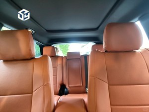 Accessoires de voiture Housses de siège personnalisées pour Jeep Grand Cherokee Model <span class=keywords><strong>Laredo</strong></span> (WK2) 5 Seats Seat Kits Top Quality Leather - Product Image 6