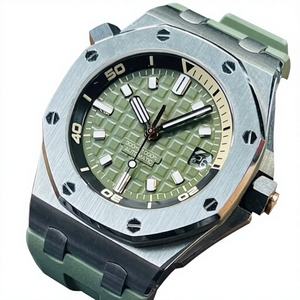 Montre de plongée mécanique de qualité supérieure avec boîtier en acier massif personnalisé, mouvement mécanique, résistance à l'eau 50 bars, bracelet en fluororubber, saphir - Product Image 1