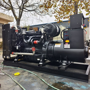 مولد ديزل YQ-OT50 بقدرة <span class=keywords><strong>50</strong></span> كيلو فولت أمبير من النوع المفتوح قابل للتخصيص للاستخدام في المستشفيات والفنادق والأعمال التجارية والصناعية كطاقة احتياطية - Product Image 3