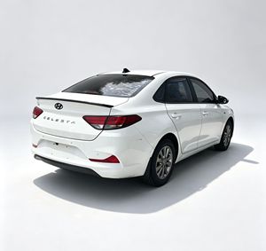 Hyundai Celesta 1.6L Automatica Benzina Berlina 2020 Usata in Ottime Condizioni per Famiglie e Pendolari - Disponibile all'Ingrosso - Product Image 6