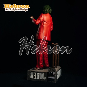 Escultura <span class=keywords><strong>de</strong></span> Resina del Príncipe del Crimen, Personalizada <span class=keywords><strong>de</strong></span> Fábrica, Tamaño Real, Escultura <span class=keywords><strong>de</strong></span> Payaso <span class=keywords><strong>de</strong></span> Película DC - Product Image 2