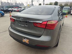 Auto Usado KIYA 2014, Volante a la Izquierda, Gran Oferta, con Caja de Cambios Automática, Asientos de Cuero, Cámara Trasera, Neumáticos R16, a <span class=keywords><strong>Precio</strong></span> Económico - Product Image 5
