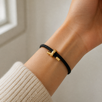 Bracelet unisexe tendance en acier inoxydable rouge tressé, fait main et ajustable, pour bijoux de créateur