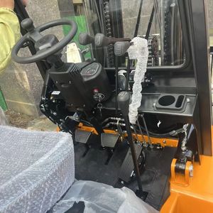 <strong>Used</strong> Diesel <strong>Forklift</strong> Hangzhou A35Z 3.5 <strong>Ton</strong> Multifunctional High Efficiency <strong>Forklift</strong> in Good Condition for Retail Use - Product Image 4