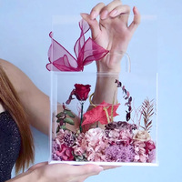 Boîte cadeau transparente en acrylique imprimée UV moderne, pour la Saint-Valentin Qixi, la demande en mariage, les fleurs éternelles, les anniversaires et les confessions