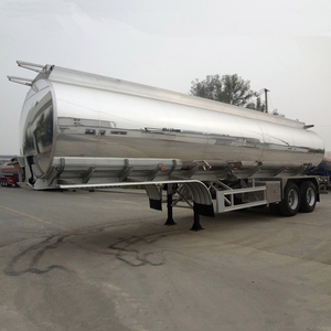 Camion-citerne à <span class=keywords><strong>carburant</strong></span> en alliage d'aluminium CLW 20cbm 22cbm 24cbm <span class=keywords><strong>Prix</strong></span> d'usine - Product Image 4