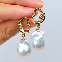 Boucles d'oreilles créoles pour femmes Style tendance jaune plaqué or 14 carats grandes boucles d'oreilles colorées en perles baroques d'eau douce naturelles pour mariage