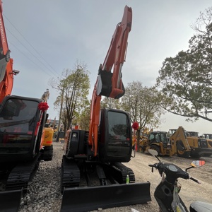Mini-excavatrice Hitachi ZX60 EX120 EX200-3 d'occasion, poids opérationnel de 1,2 tonne, modèle sur chenilles hydrauliques, godet de terrassement d'une capacité de 0,12 m³ - Product Image 5