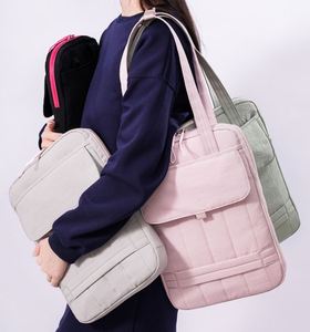 New Design Light-Weight 15inch Vertical Version <b>Fluffy</b> Puffer Computer Shoulder <b>Bag</b> Quilted Laptop Sleeve <b>Bag</b> - Product Image 1