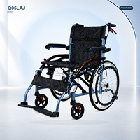Fauteuil roulant manuel en aluminium léger avec pneus PU solides - Chaise de transport pliable pour adultes et personnes âgées