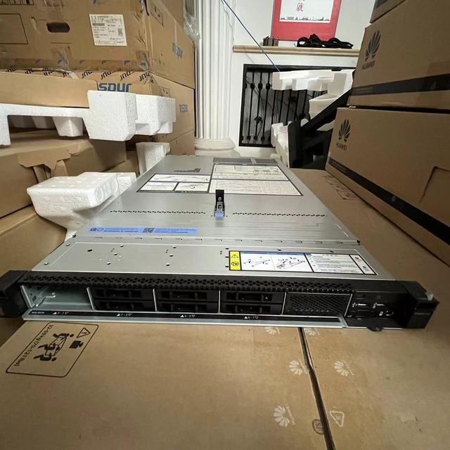A New Series of Lenovo ThinksystemSR630 V2 1U Rack Server 5320 Cpu 26C 2.20GHZ