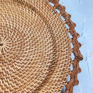 Chargeur en rotin fait main du Vietnam en gros plateau de service décoratif léger Durable écologique naturel Boho décoration de la maison - Product Image 1