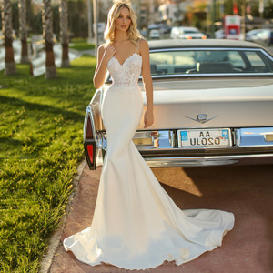White Satin Mermaid Wedding Dress Sweetheart Neckline With Train Simple Style For Travel Photography - Product Image 4