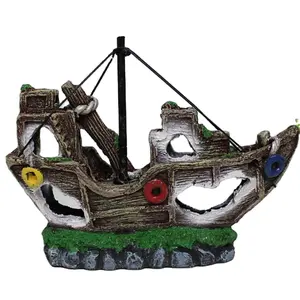 Aquarium landscaping Eco-Friendly Simulation ship Shelter Resin Material Shipwreck Sunken Pirate Ship Decorations