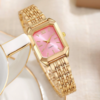 Le fabricant propose une montre-bracelet élégante et classique à cinq maillons en or, un accessoire de mode incontournable pour les femmes N2602251