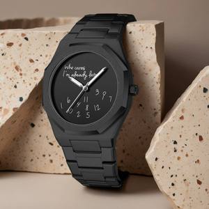 Orologio da Polso al Quarzo in Acciaio Inossidabile Ottagonale con Slogan Divertente, Quadrante Irregolare con Numeri Unici e Citazioni Umoristiche, Ideale per Regalo e Uso Quotidiano - Product Image 2