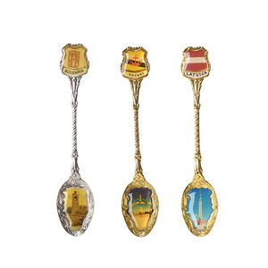 OEM/ODM disesuaikan gaya Italia sendok ukir koleksi 500 epoksi resin logam Bulgaria turis sendok Souvenir - Product Image 1