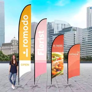 Banderas de Playa Publicitarias con Logotipo Personalizado, Banderas en Forma de Lágrima de Poliéster para Eventos - Product Image 1