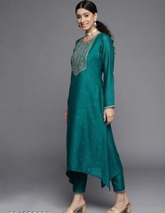 Délicate perle embellie Kurtis Pent Pair Pantalon droit Pochette Slip-On Talons pour la fête d'été Complet Salwar Suit Look - Product Image 4