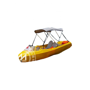 Bote a Pedal Personalizable de 4.20x1.50x0.95m con Capacidad para 4 Personas, Equipo para Parques Acuáticos al Aire Libre, Carga de 175 kg, Caja de Madera para Uso Marino - Product Image 1