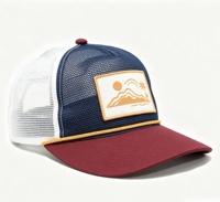 Casquette de baseball bicolore en tissu maillé personnalisée OEM ODM avec patch tissé, logo brodé et bordure en corde pour l'extérieur et la plage