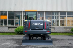 Excavadora Hyundai HX60G 2023 de 6 Toneladas de Peso Operativo con Cucharón de Excavación de 0.2m, Motor Hitachi de 59kW - Product Image 3