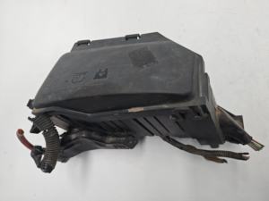 Pour <span class=keywords><strong>Ford</strong></span> <span class=keywords><strong>Mondeo</strong></span> Zhisheng boîte à fusibles de cabine d'occasion de haute qualité pièces automobiles accessoires de voiture d'occasion - Product Image 5