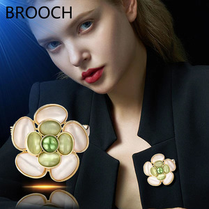 Moda feminina <span class=keywords><strong>DIY</strong></span> Wedding Party alfinetes de segurança Metal artesanato broche com plástico soldagem técnica para vestuário para dia nacional - Product Image 2