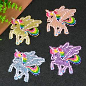4 <span class=keywords><strong>estilo</strong></span> My Little Pony parches bordado Pegasus parche de hierro para ropa de niño - Product Image 3