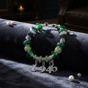 The Links Incorporated Accent Designer Green Beads Making Longitud Enlaces ajustables Año de Fundación 1946 Símbolo Pulsera con cuentas - Product Image 2