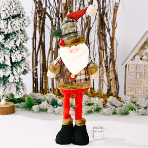Décorations de Noël 2024 en promotion : Poupées en peluche Père Noël, Bonhomme de neige et Renne pour la décoration de la maison et du Nouvel An - Product Image 6